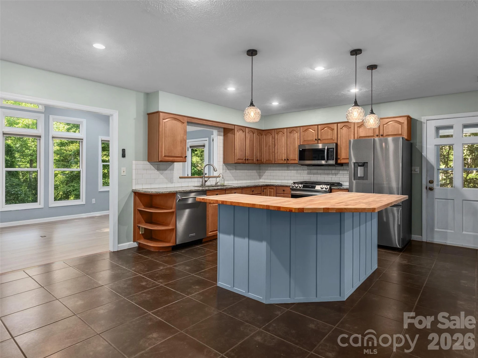 921 Indian Hill Road - Photo 11