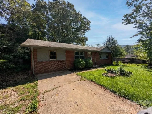 202 Melody Circle, Swannanoa, NC, 28778
