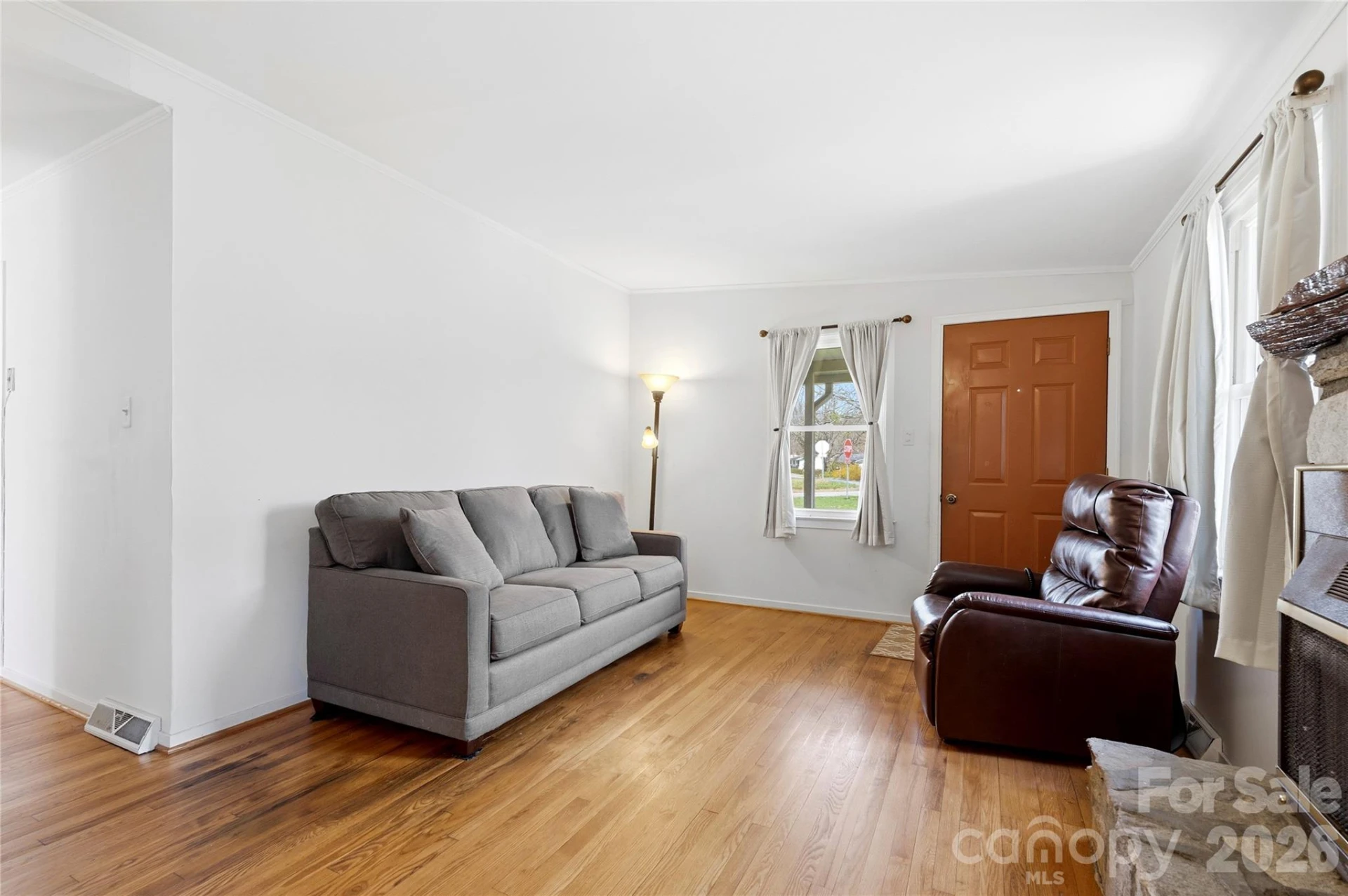 429 Jack Street - Photo 9