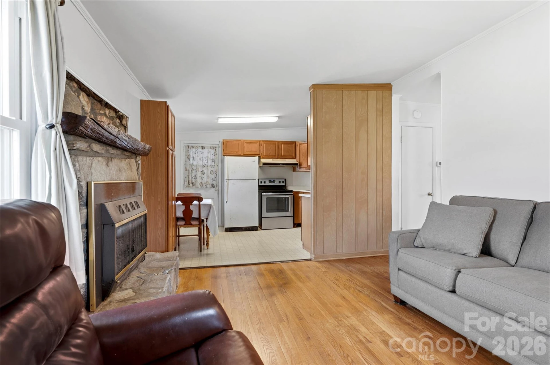 429 Jack Street - Photo 12