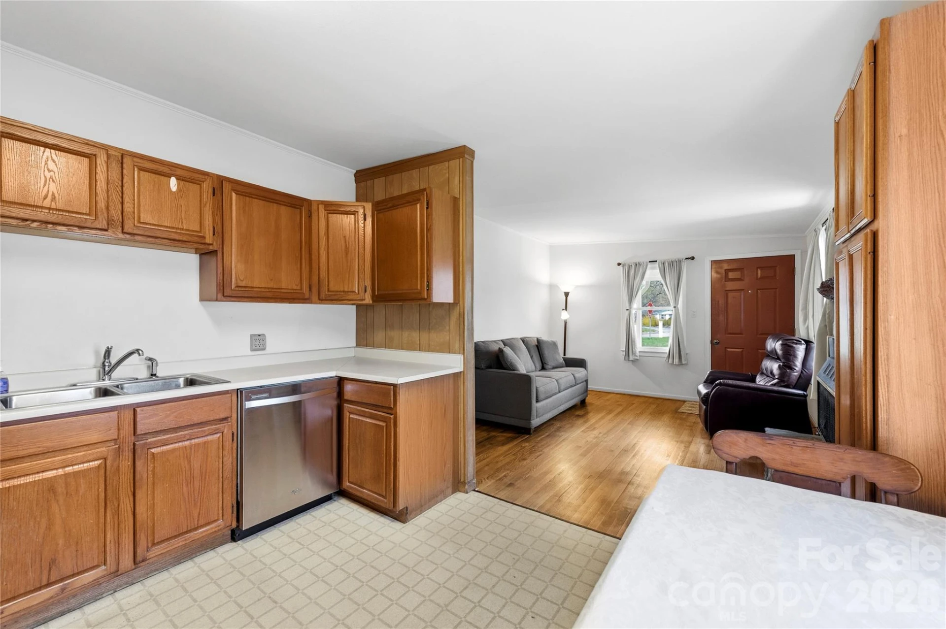 429 Jack Street - Photo 17