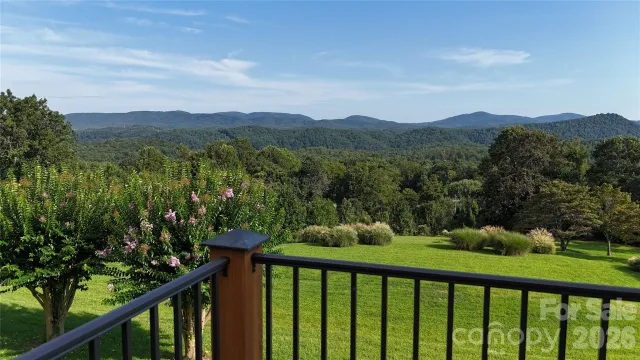 93 Orchard Hill