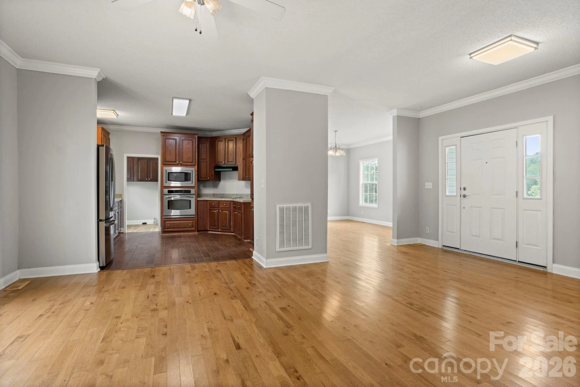 97 Meadowview Drive - Photo 8