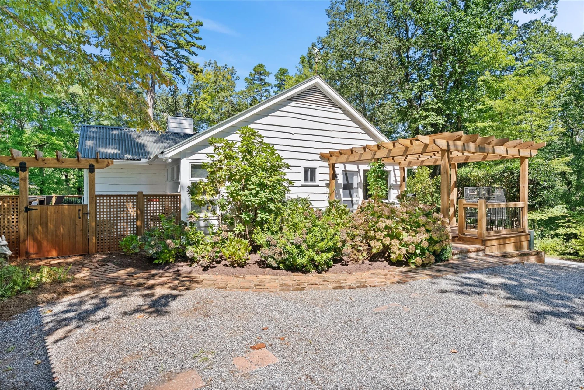 566 Canebrake Road - Photo 7