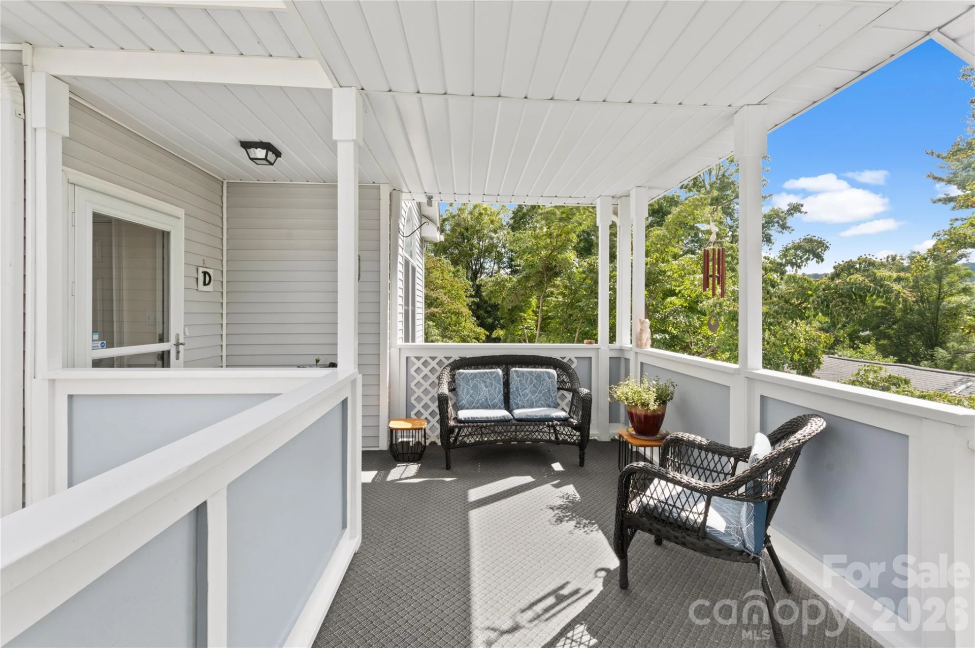 165 Ewbank Garden Drive - Photo 2