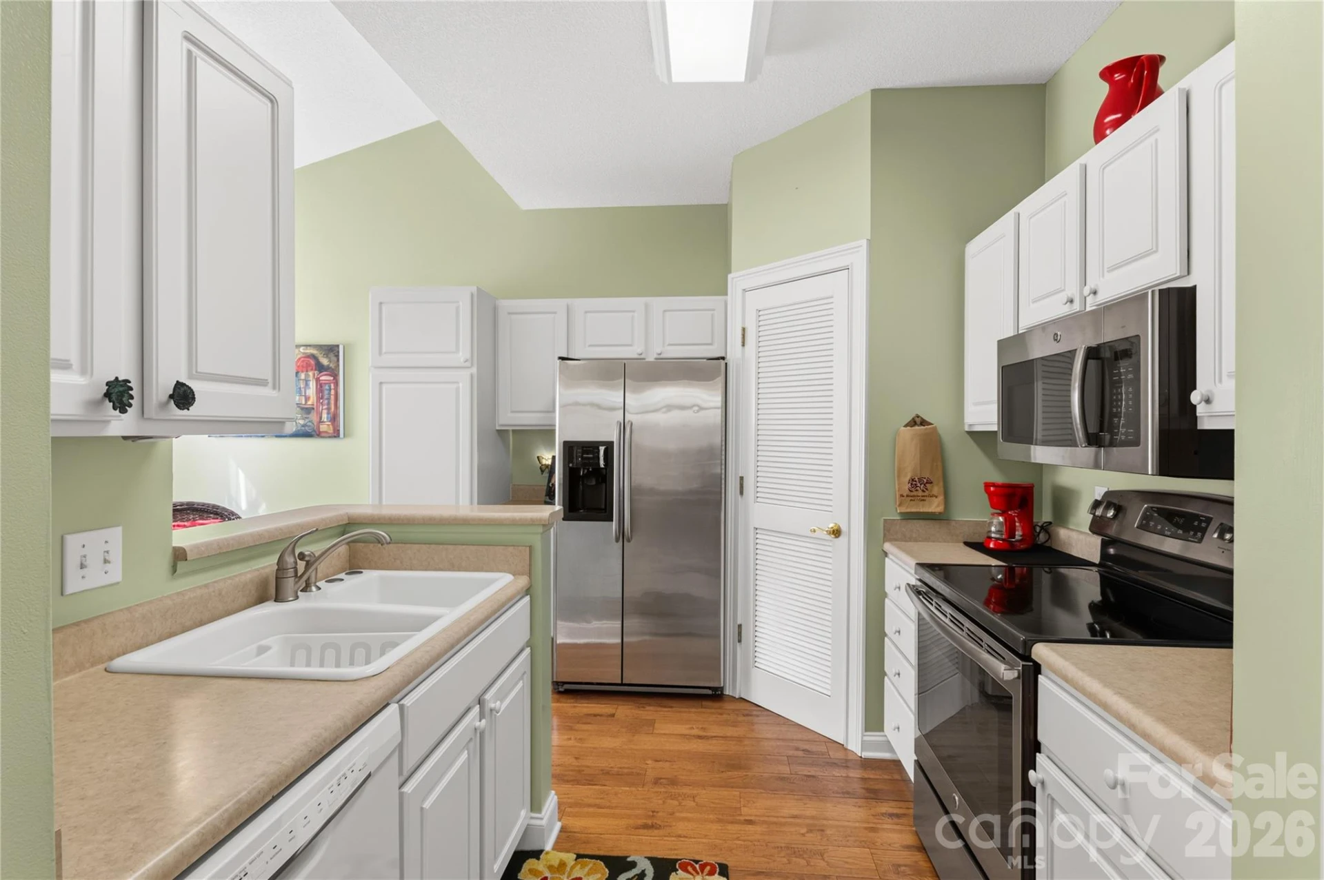 165 Ewbank Garden Drive - Photo 7