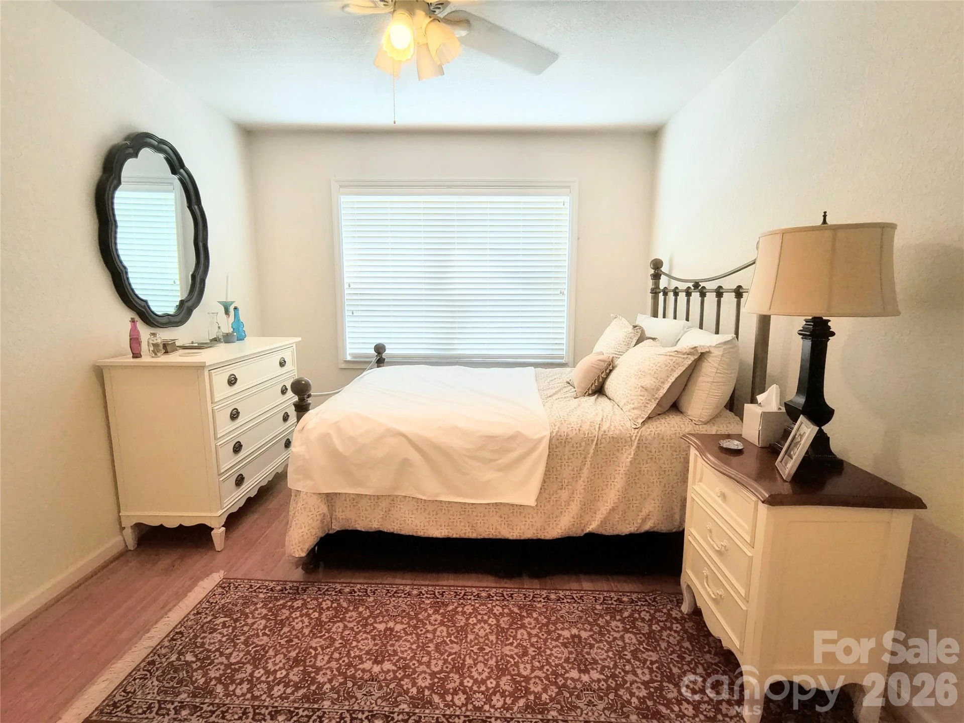 102 S Park Lane - Photo 3
