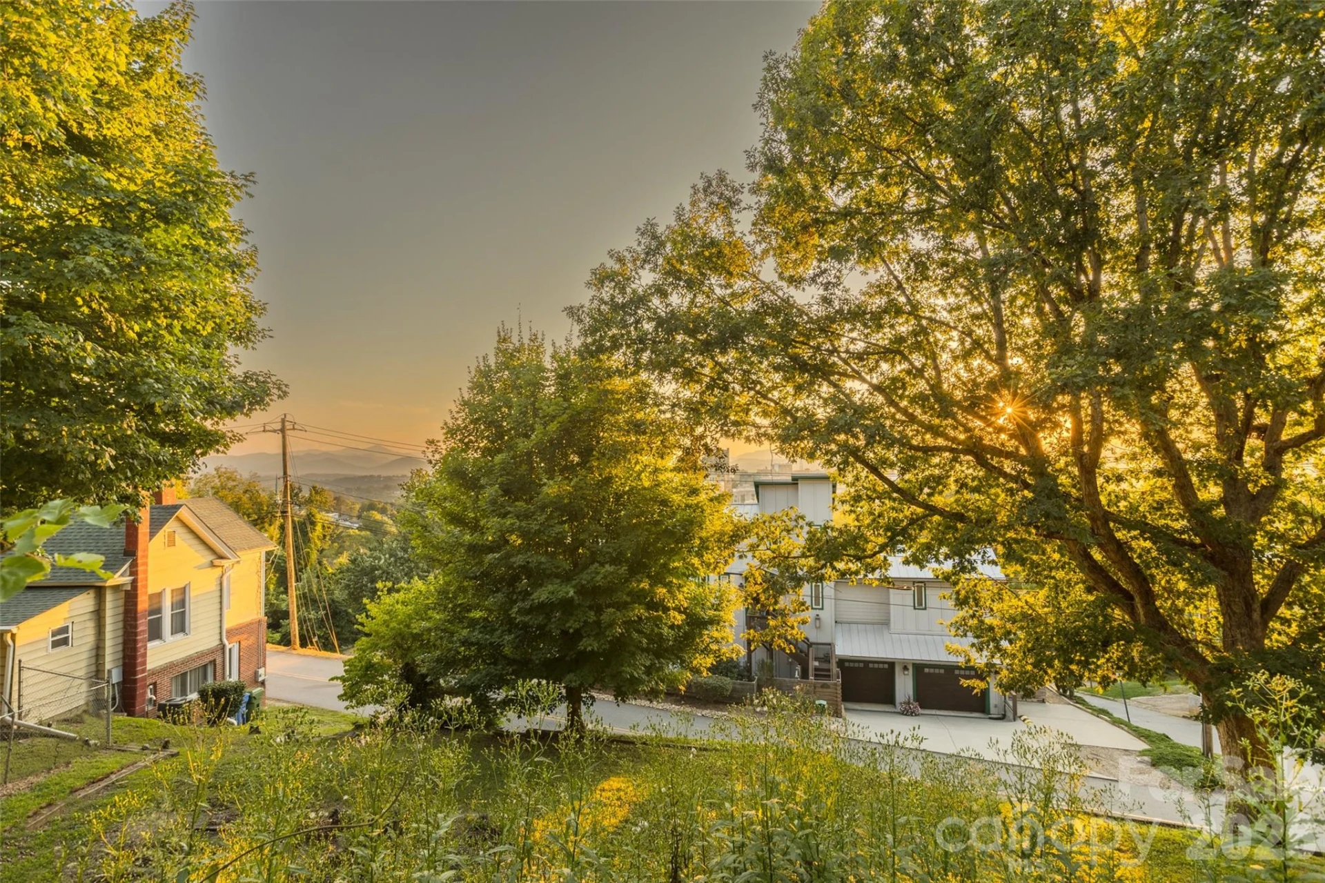 474 College Street - Photo 6