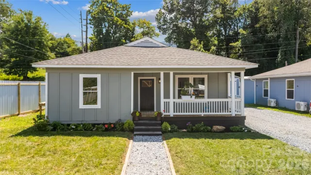 156 Edwards Avenue, Swannanoa, NC, 28778