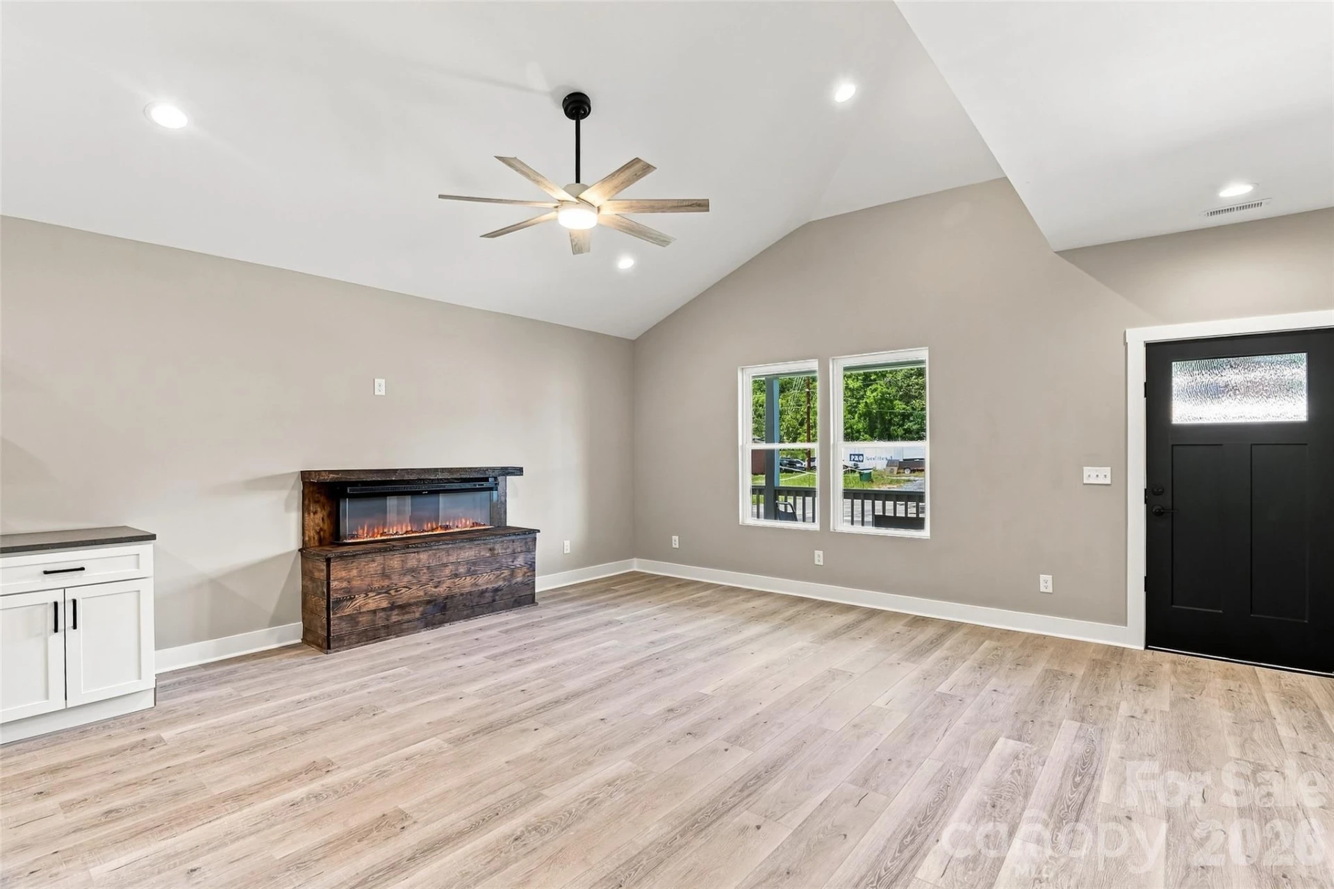 156 Edwards Avenue - Photo 9