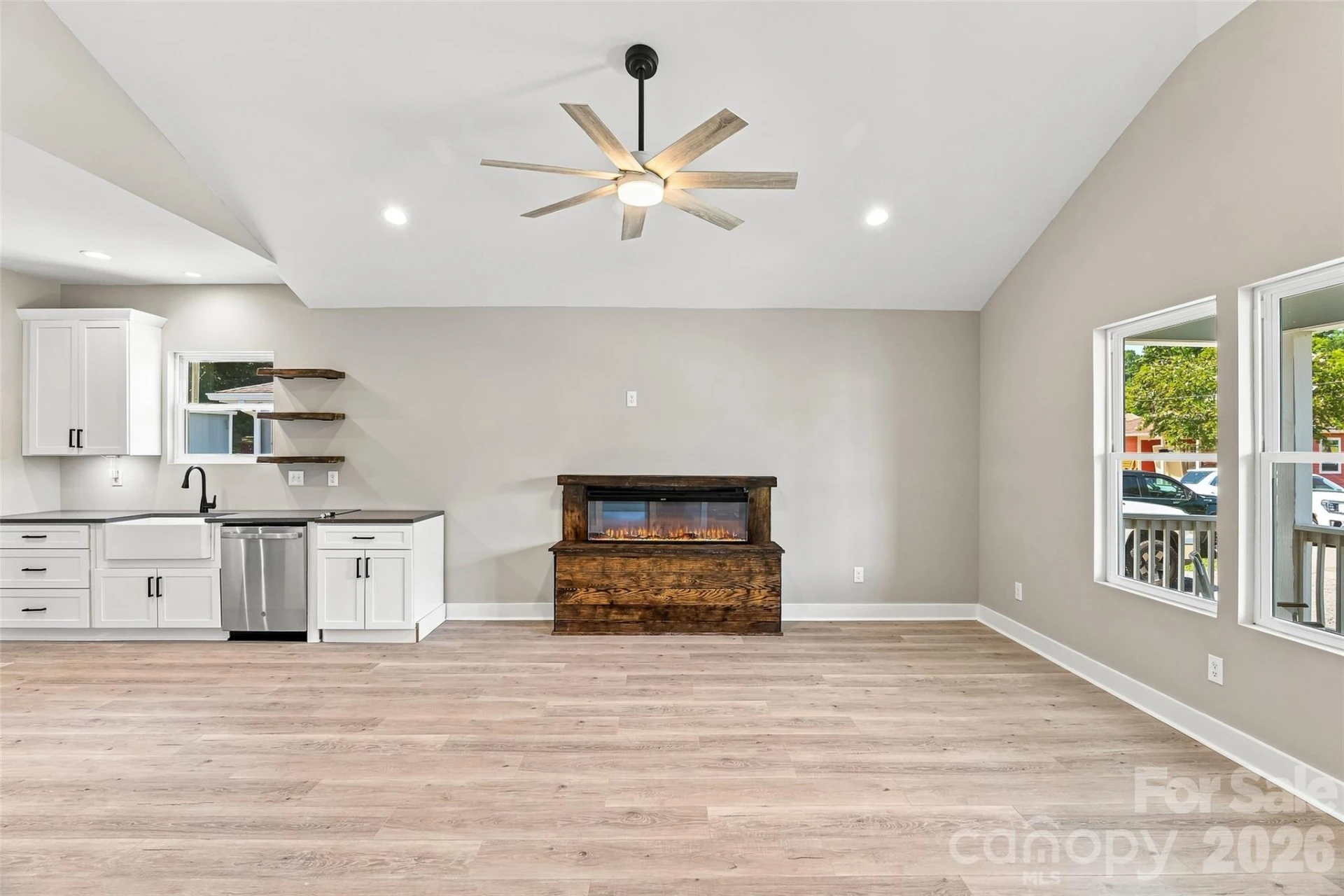 156 Edwards Avenue - Photo 11