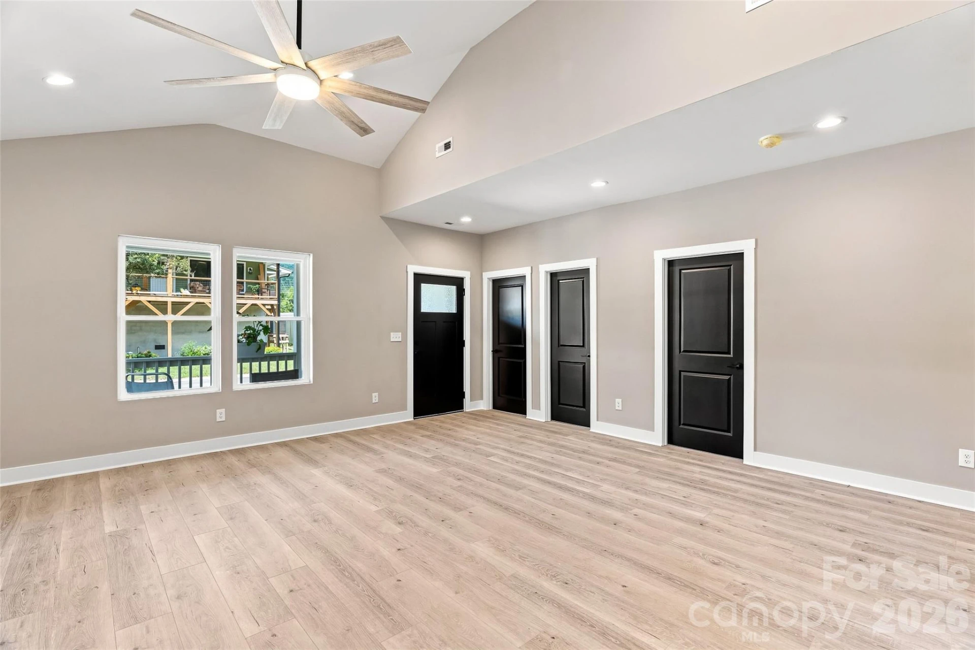 156 Edwards Avenue - Photo 12