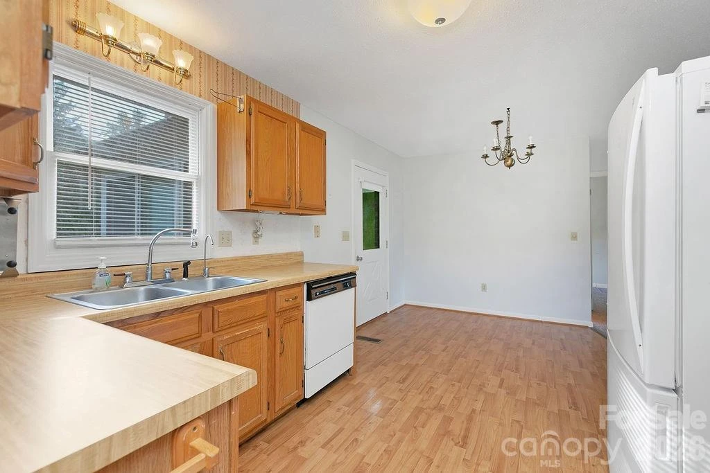 234 Resada Drive - Photo 14