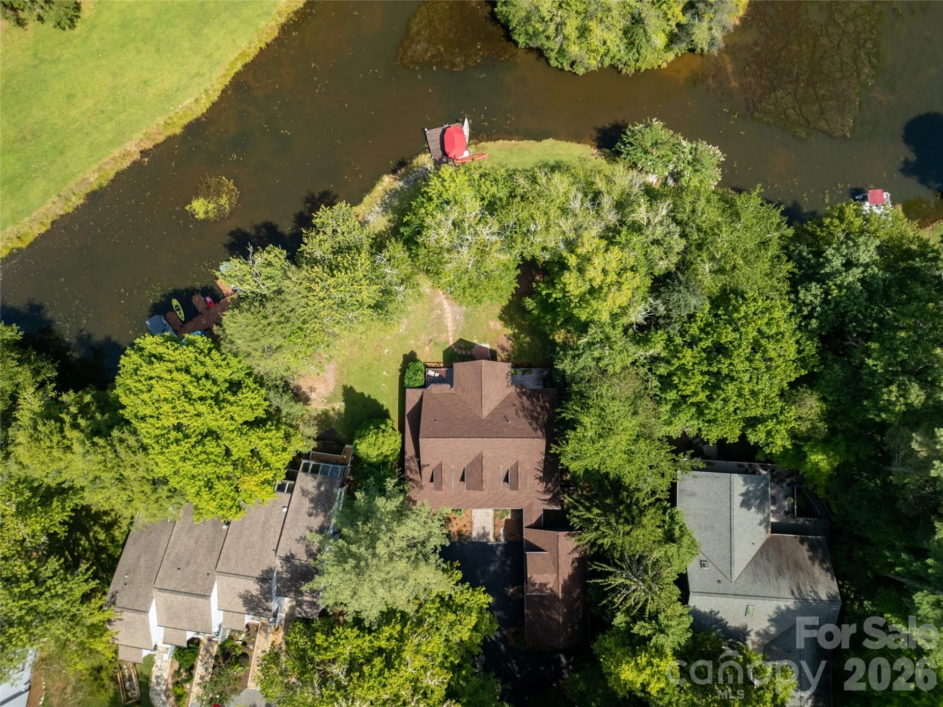 111 Kanunu Court - Photo 3