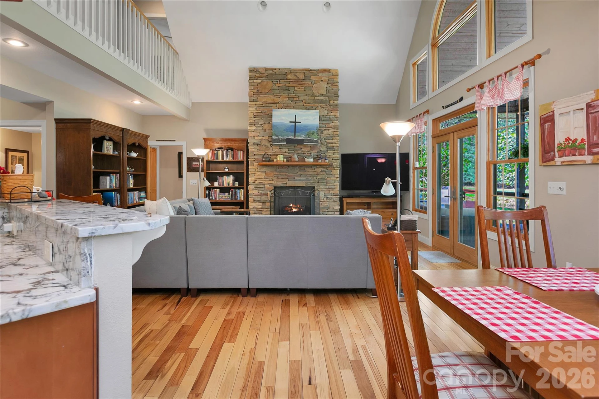 111 Kanunu Court - Photo 12