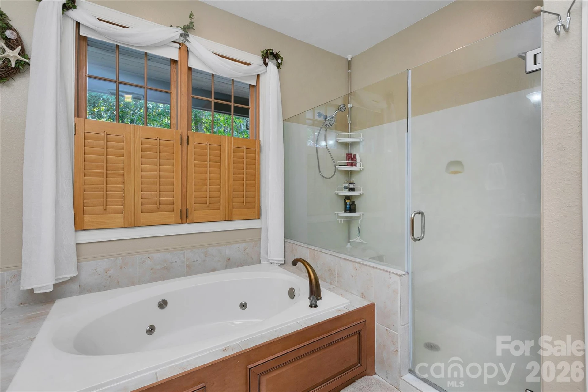 111 Kanunu Court - Photo 29