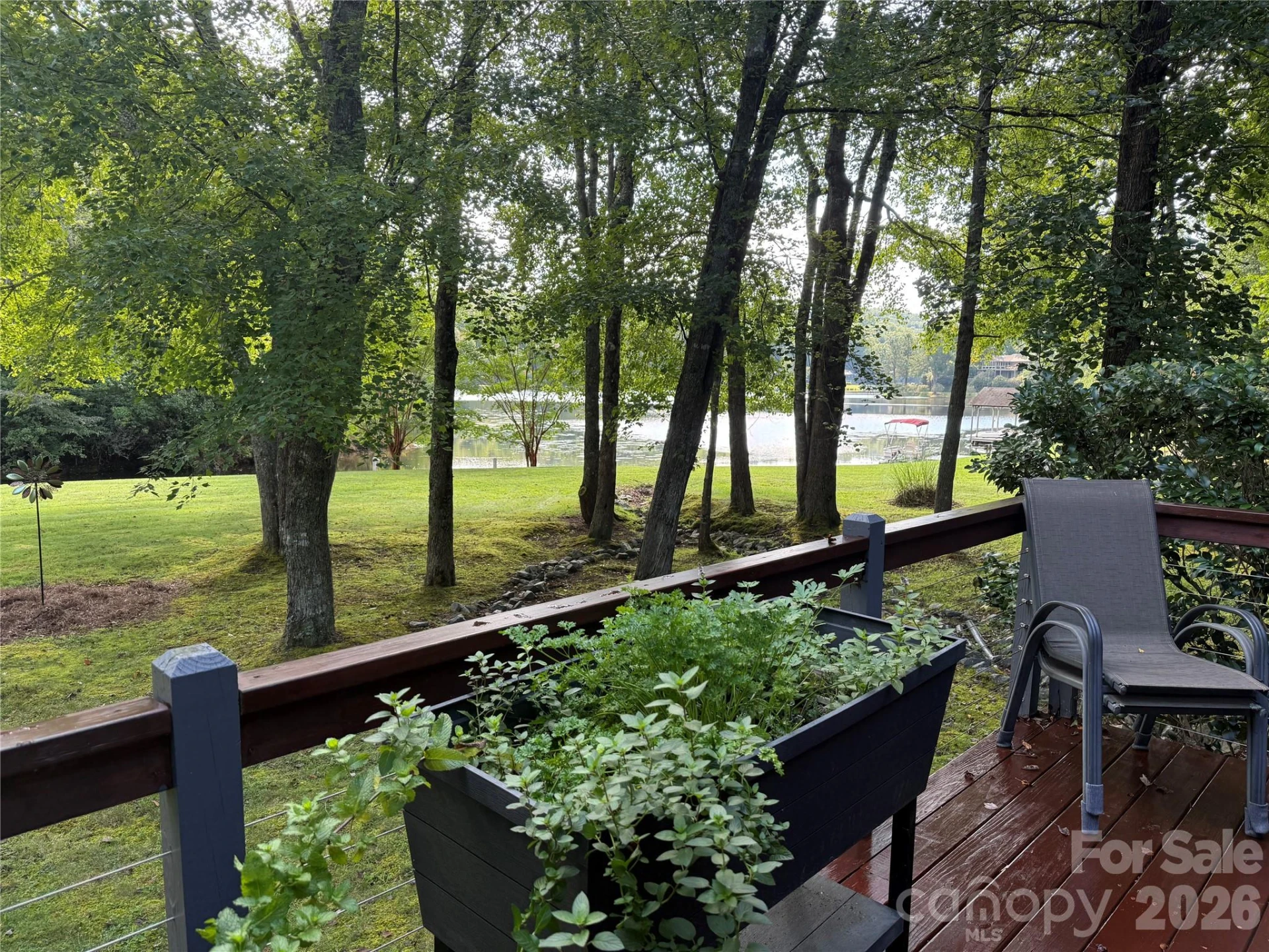 111 Kanunu Court - Photo 22