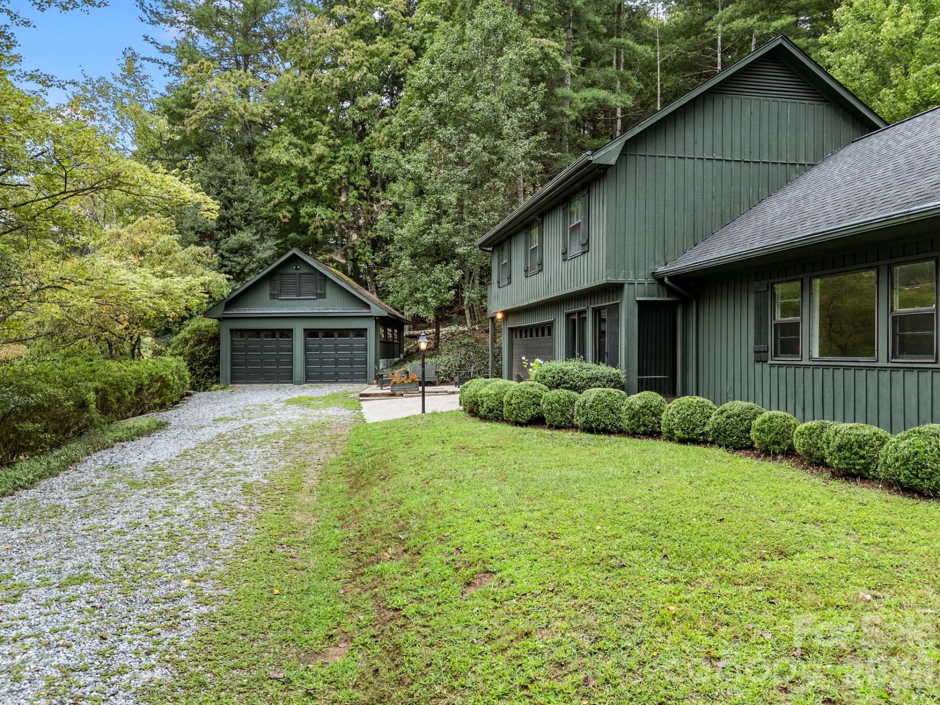 1164 Garrett Road