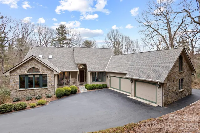 175 Overlook Drive, Flat Rock, NC, 28731