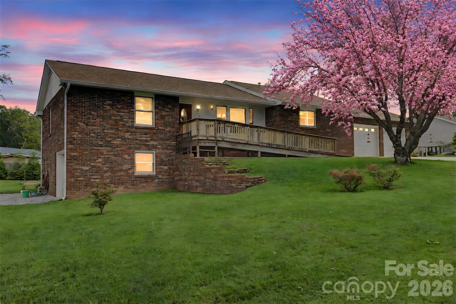 230 Blythewood Drive - Photo 2