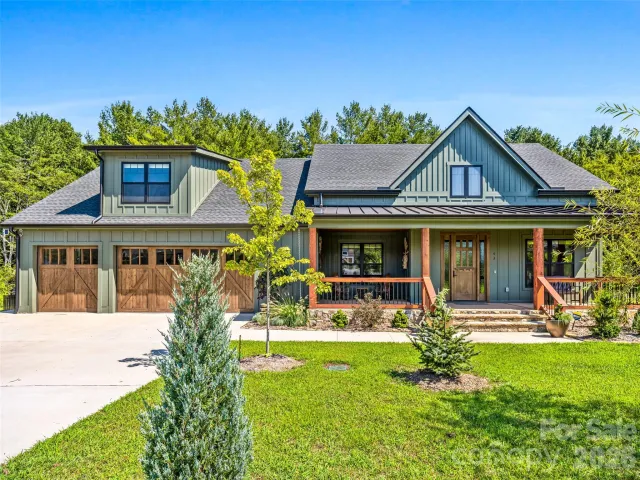 43 Lucy Lane, Mills River, NC, 28759