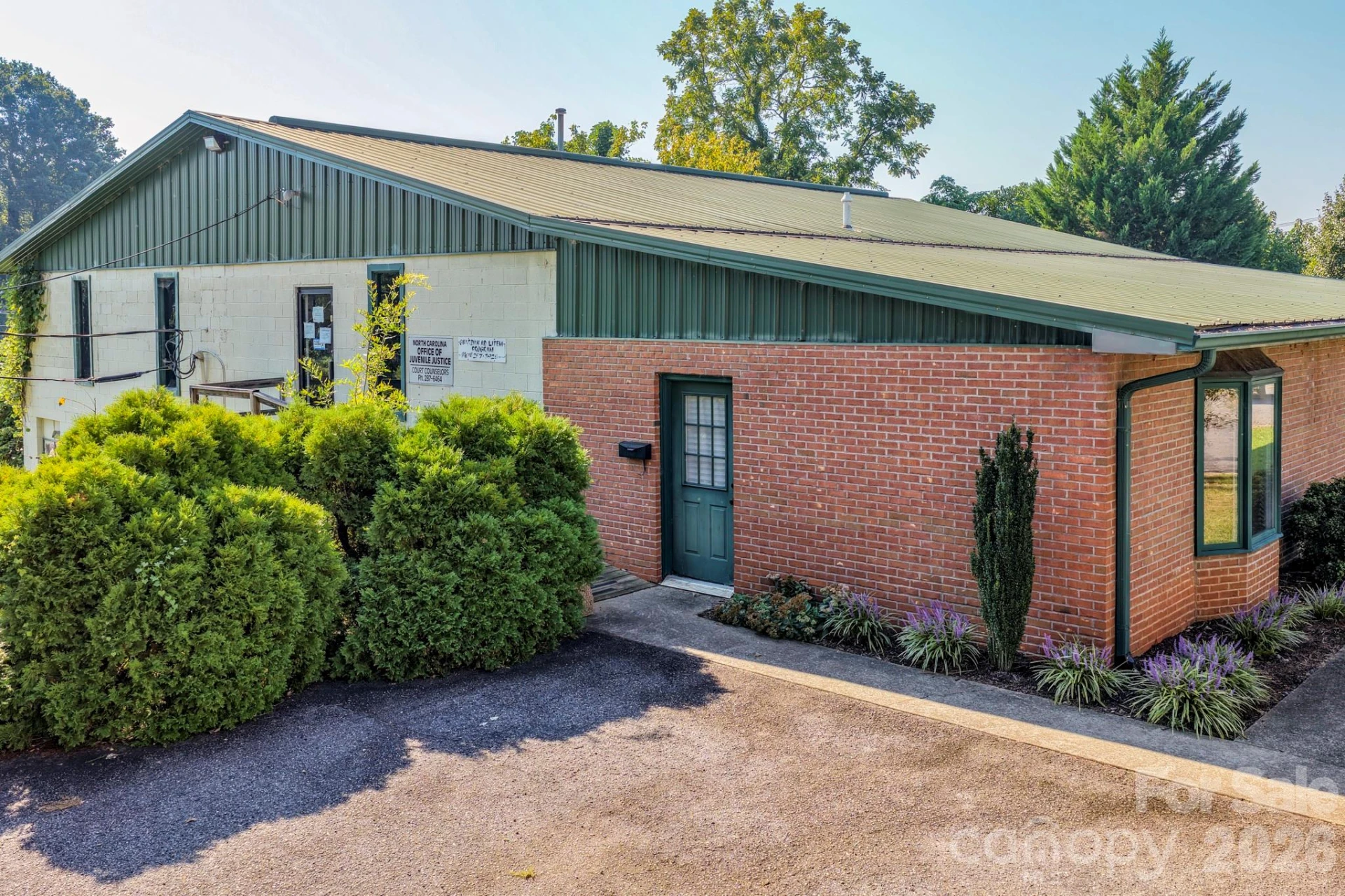 126 N Toms Street - Photo 4