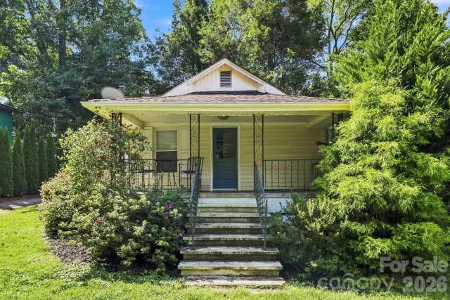 221 N Fork Road, Black Mountain, NC, 28711