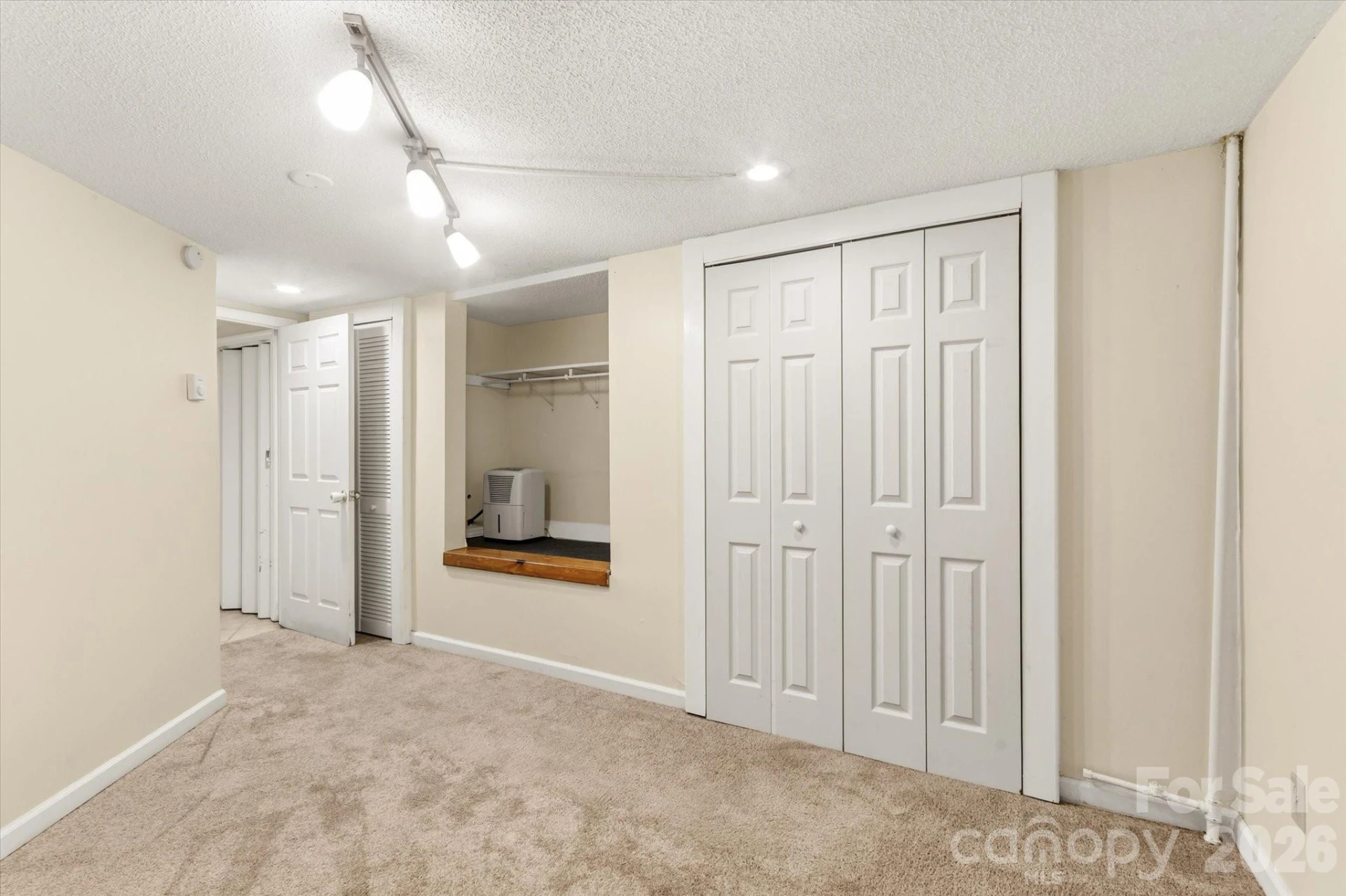 529 Alta Vista Drive - Photo 26