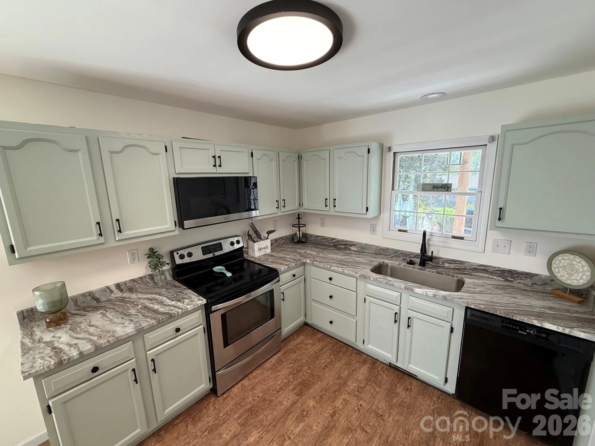 153 Locust Court - Photo 14