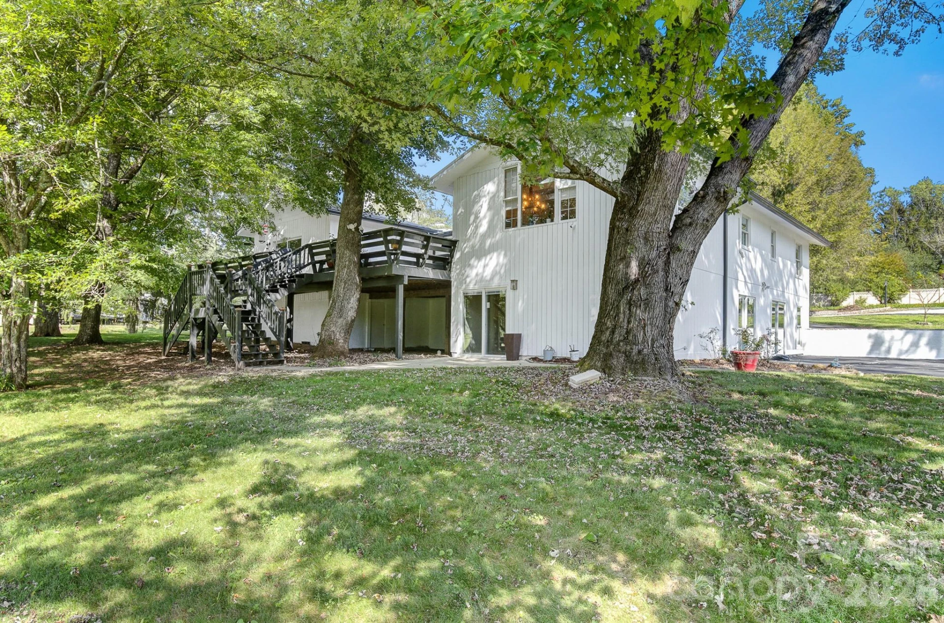 211 Pinner Road - Photo 44