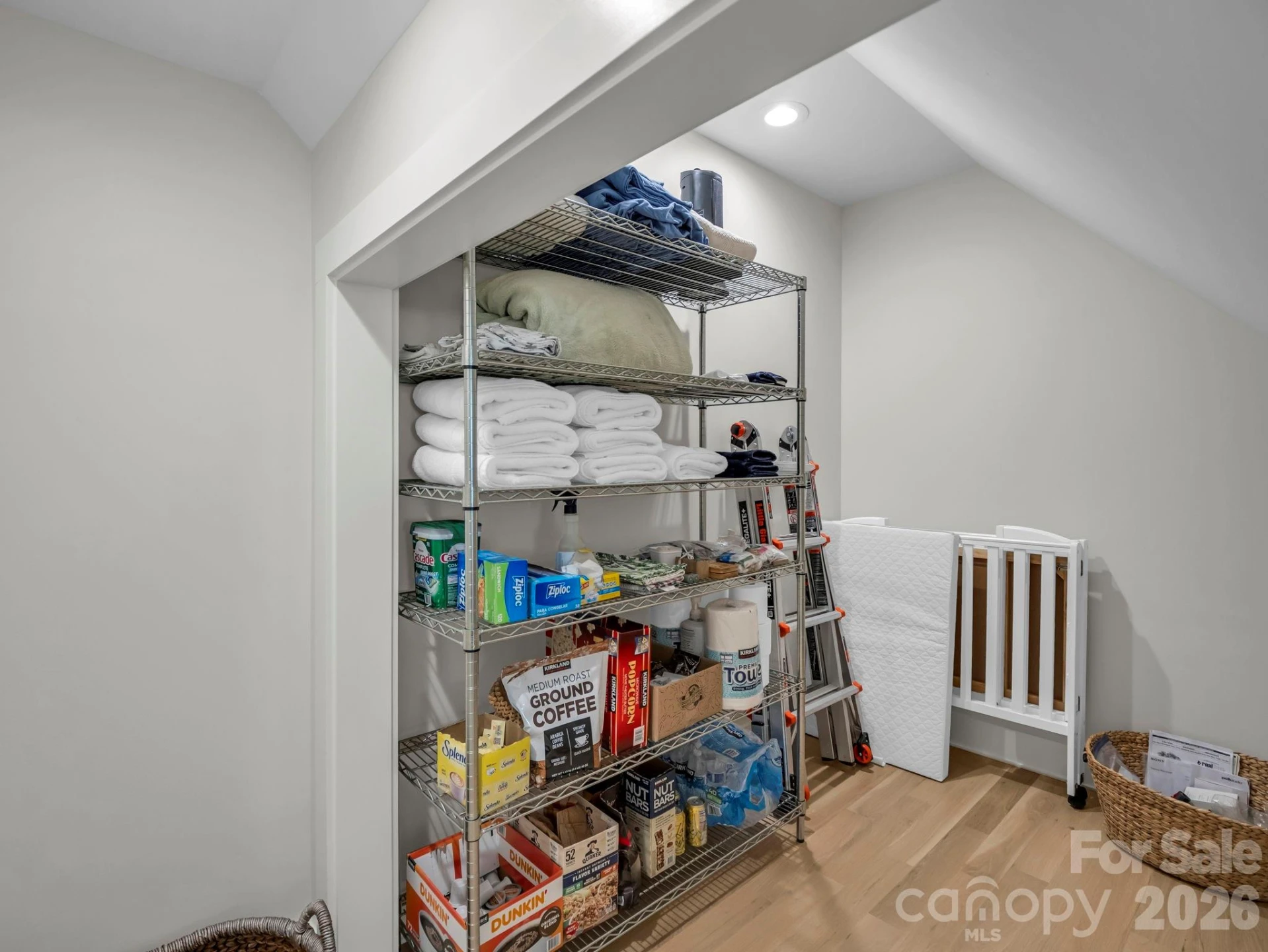 14 Keats Road - Photo 36