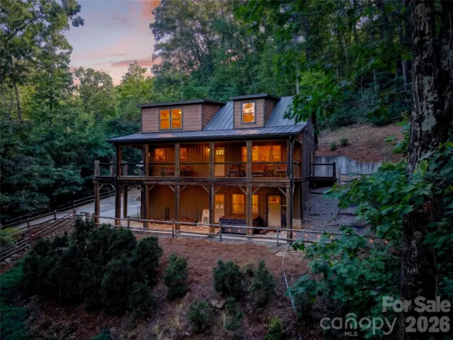 3050 Green River Cove Road, Saluda, NC, 28773