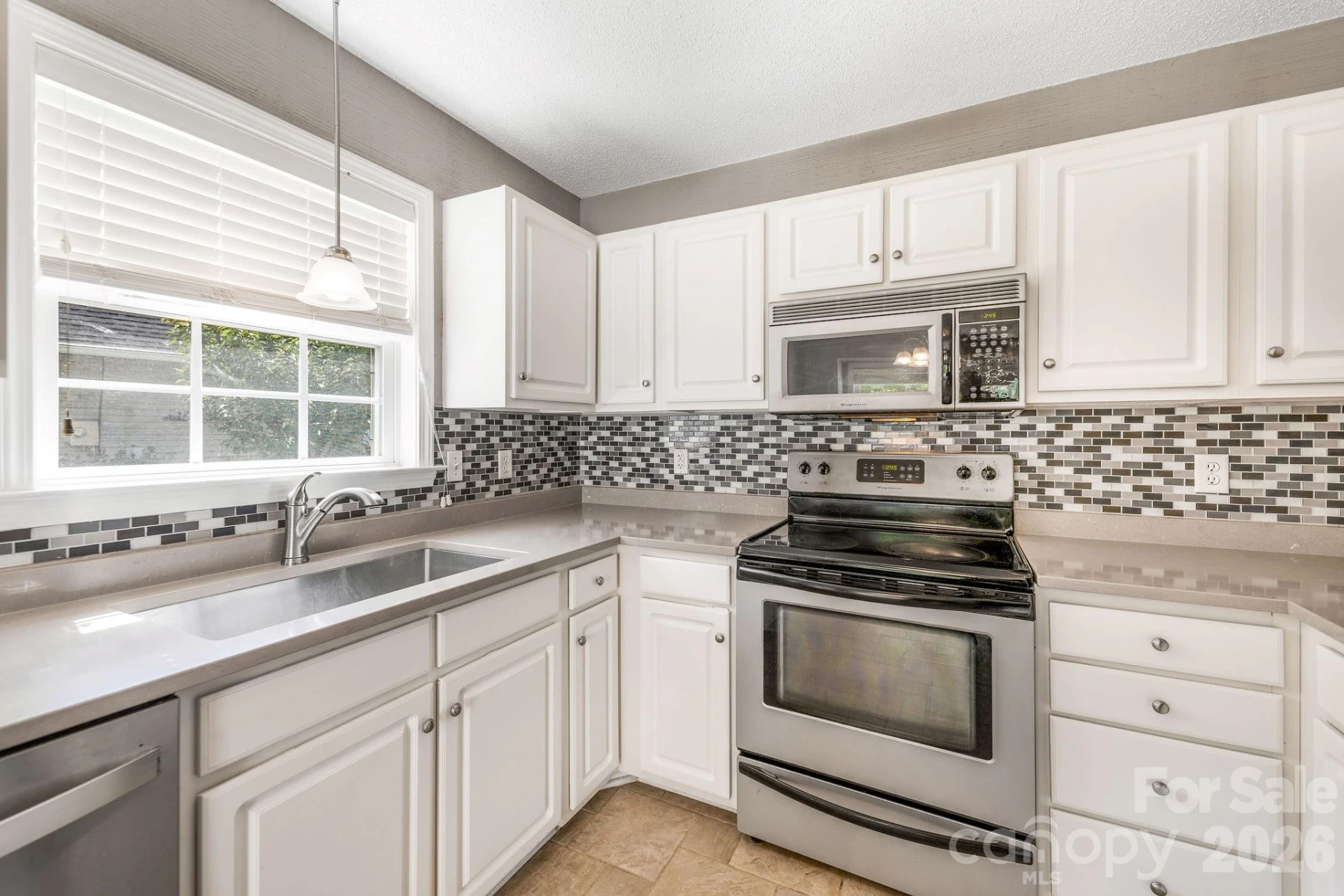 98 Stonehollow Road - Photo 14