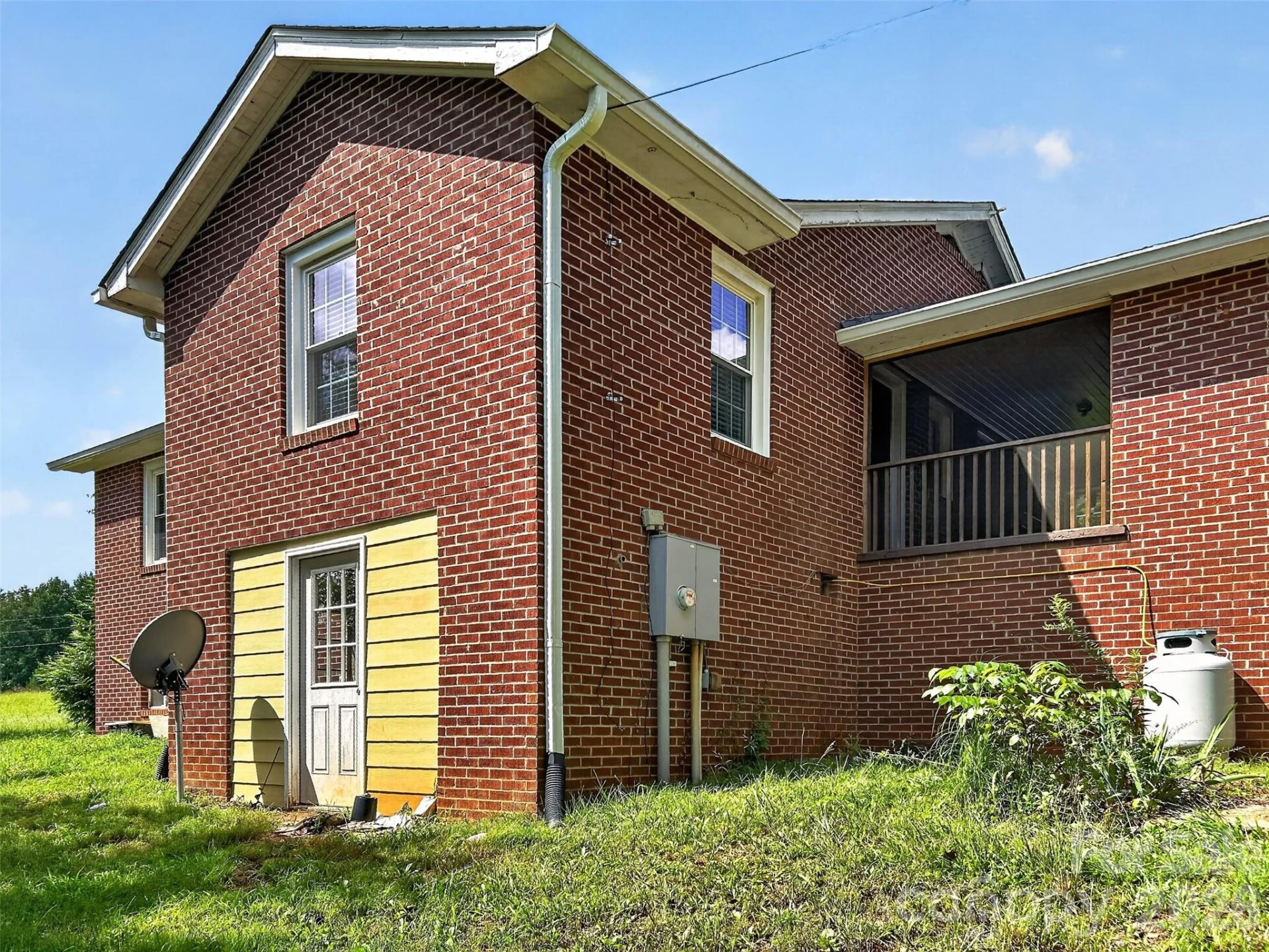 683 McDaniel Road - Photo 3