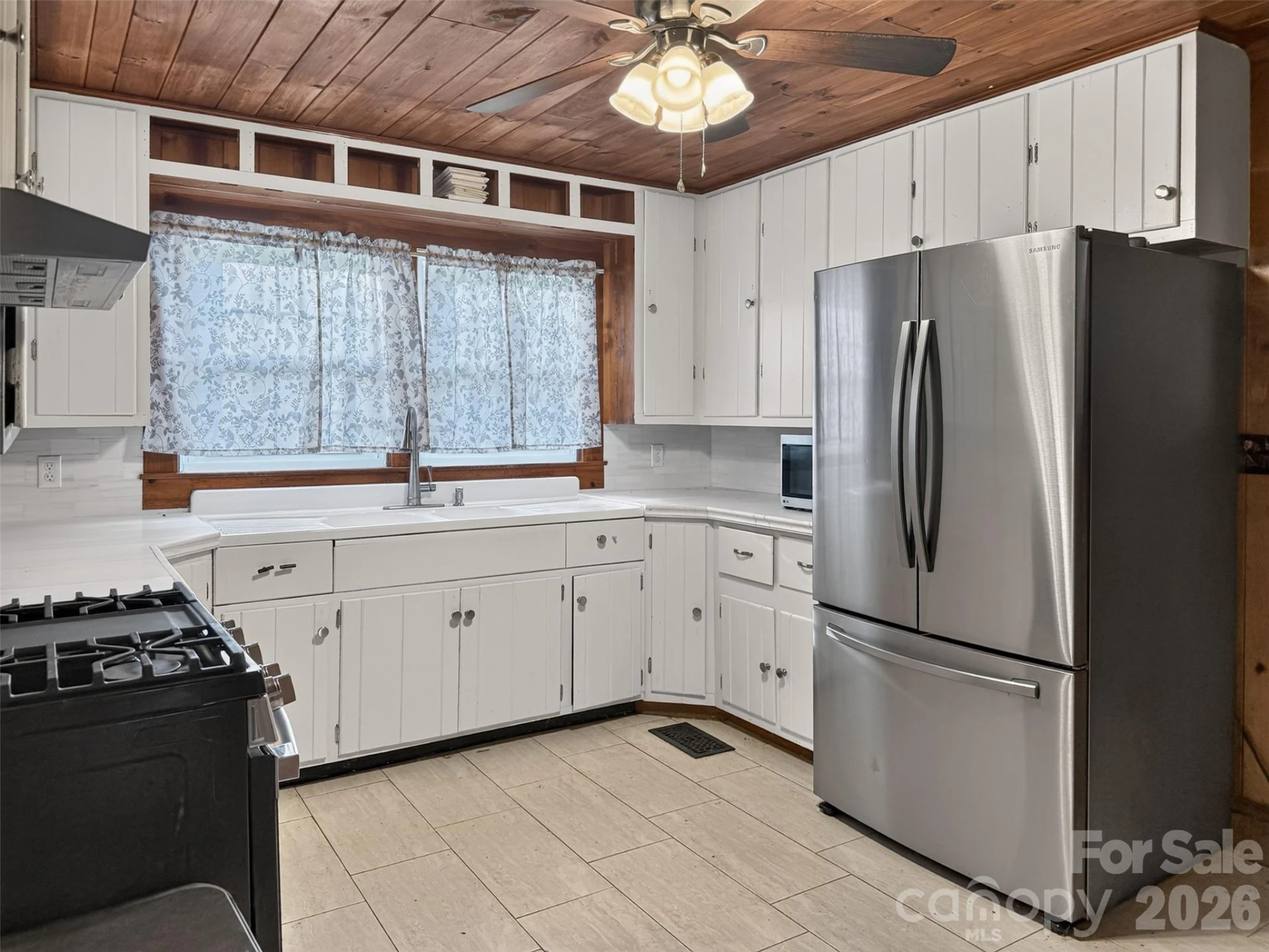 683 McDaniel Road - Photo 6