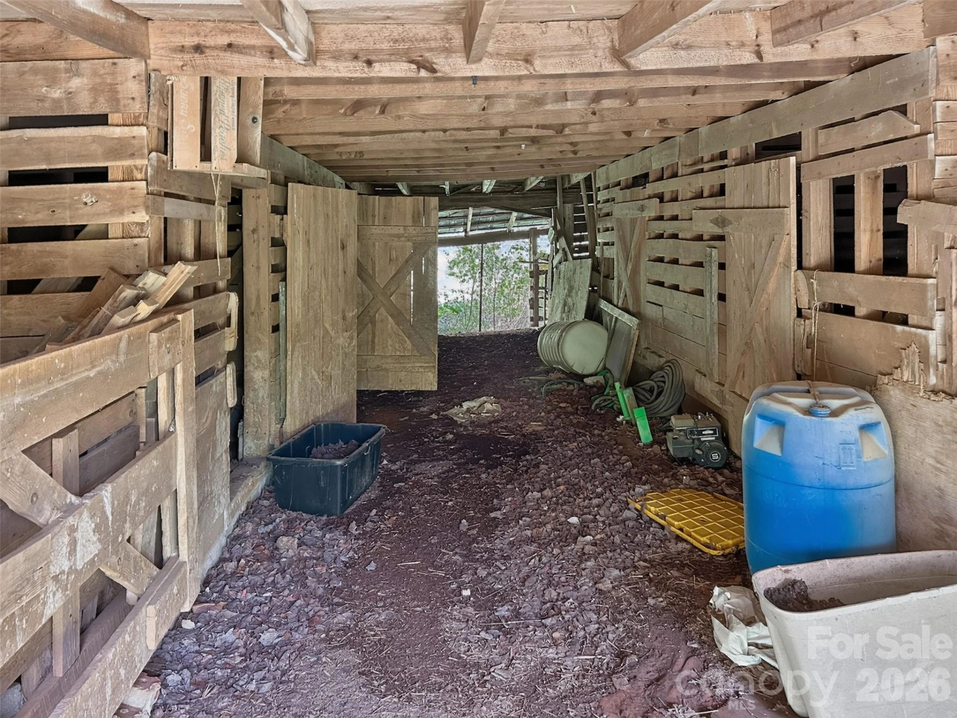 683 McDaniel Road - Photo 35