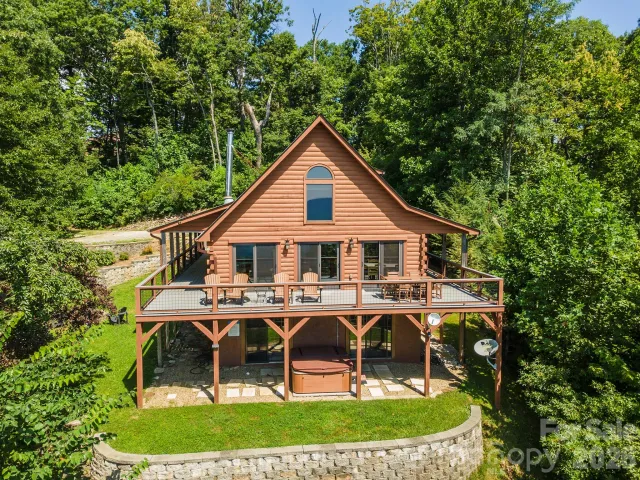 1242 Gateway Parkway, Old Fort, NC, 28762