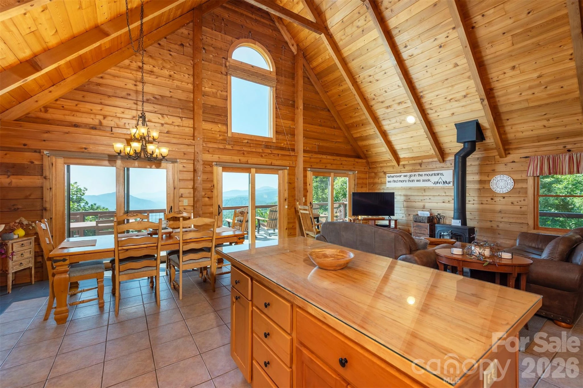 1242 Gateway Parkway - Photo 8