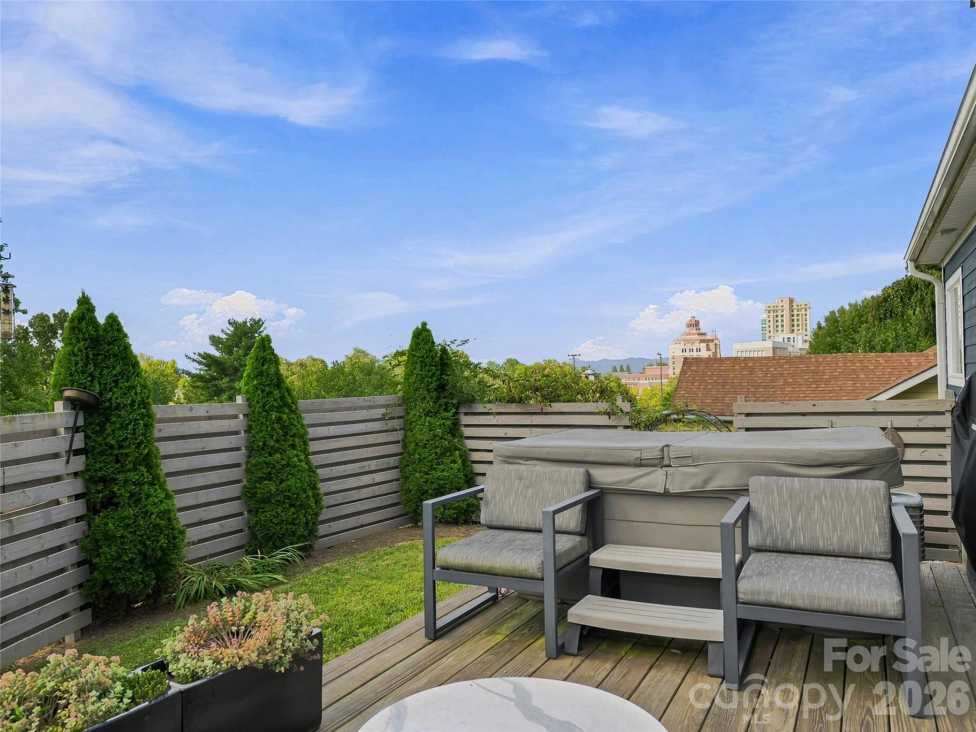 73 Mountain Street - Photo 4