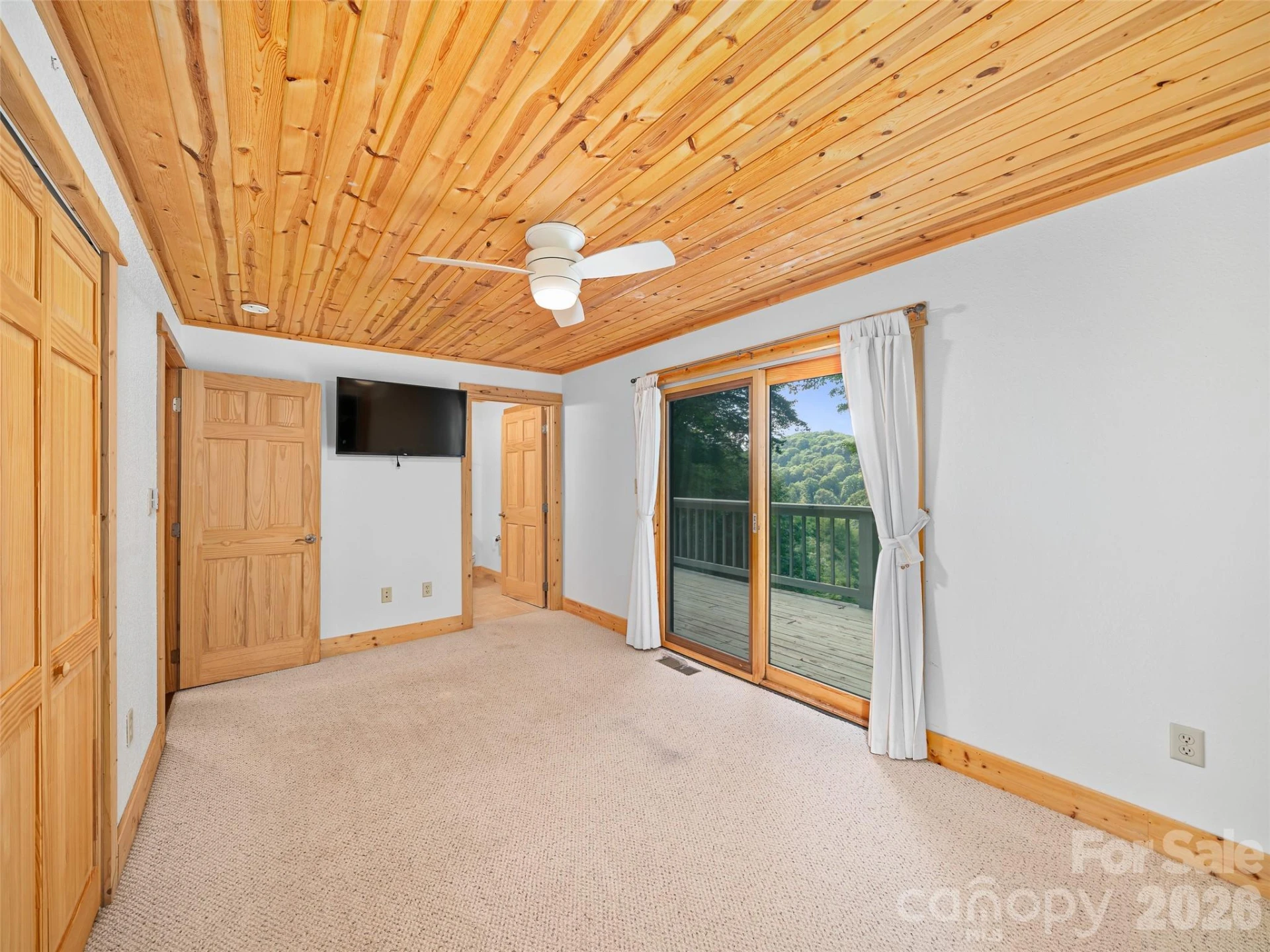 73 Oak Ridge Court - Photo 13