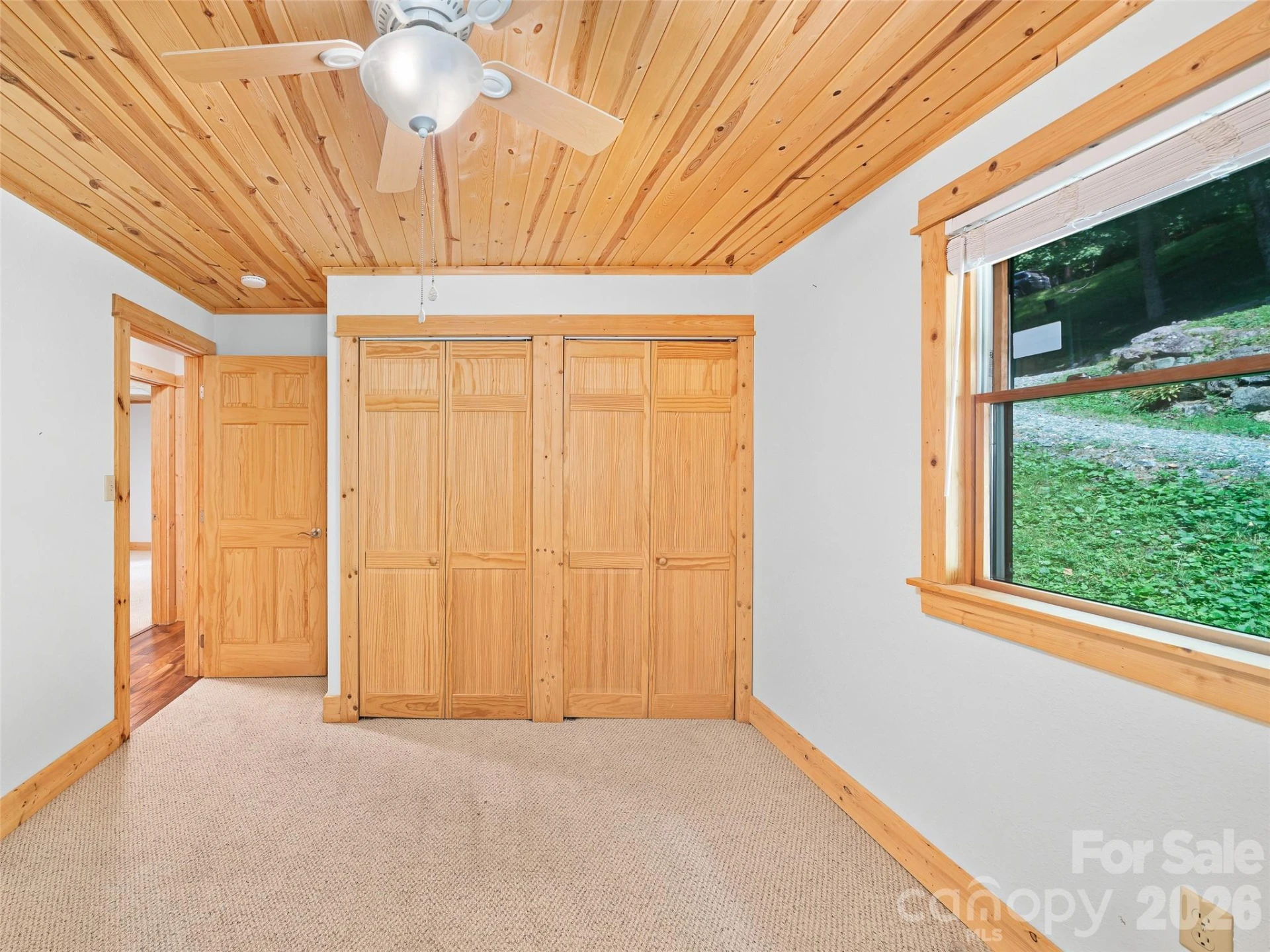 73 Oak Ridge Court - Photo 17