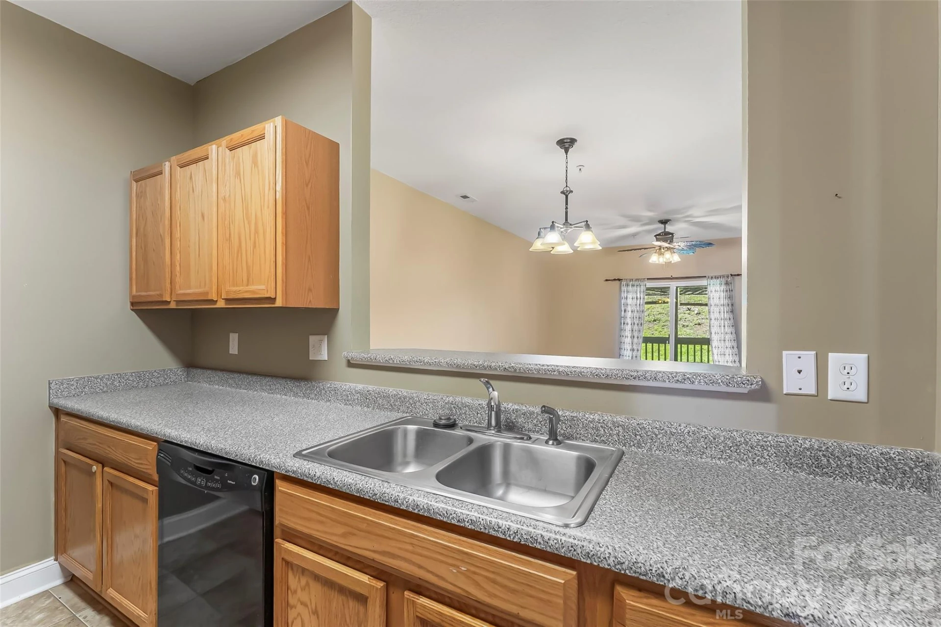 123 Foxden Drive #103 - Photo 5