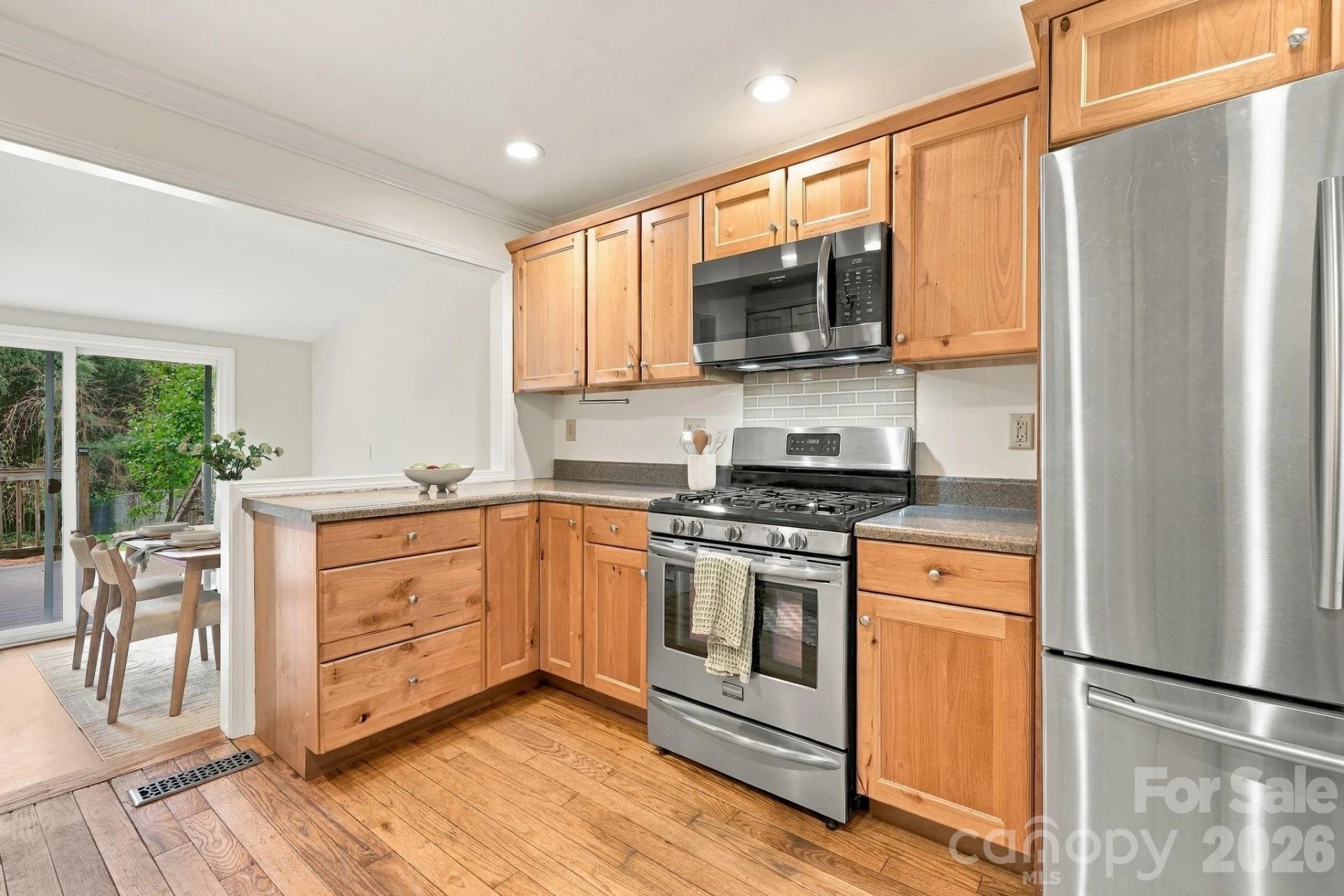 21 Balsam Avenue - Photo 10