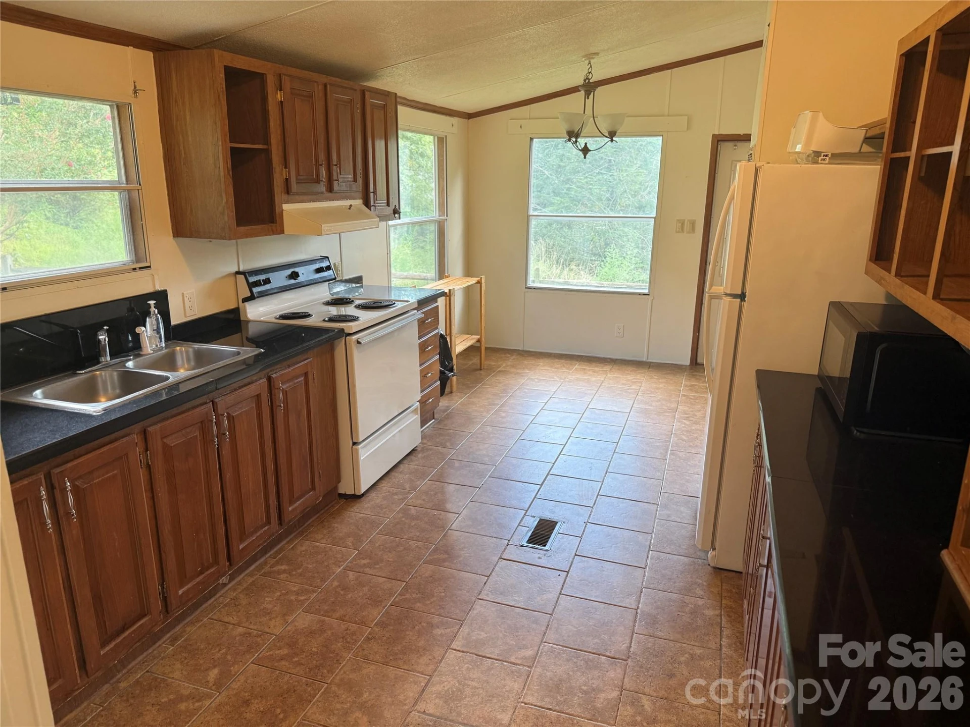 79 Jordan Road - Photo 12