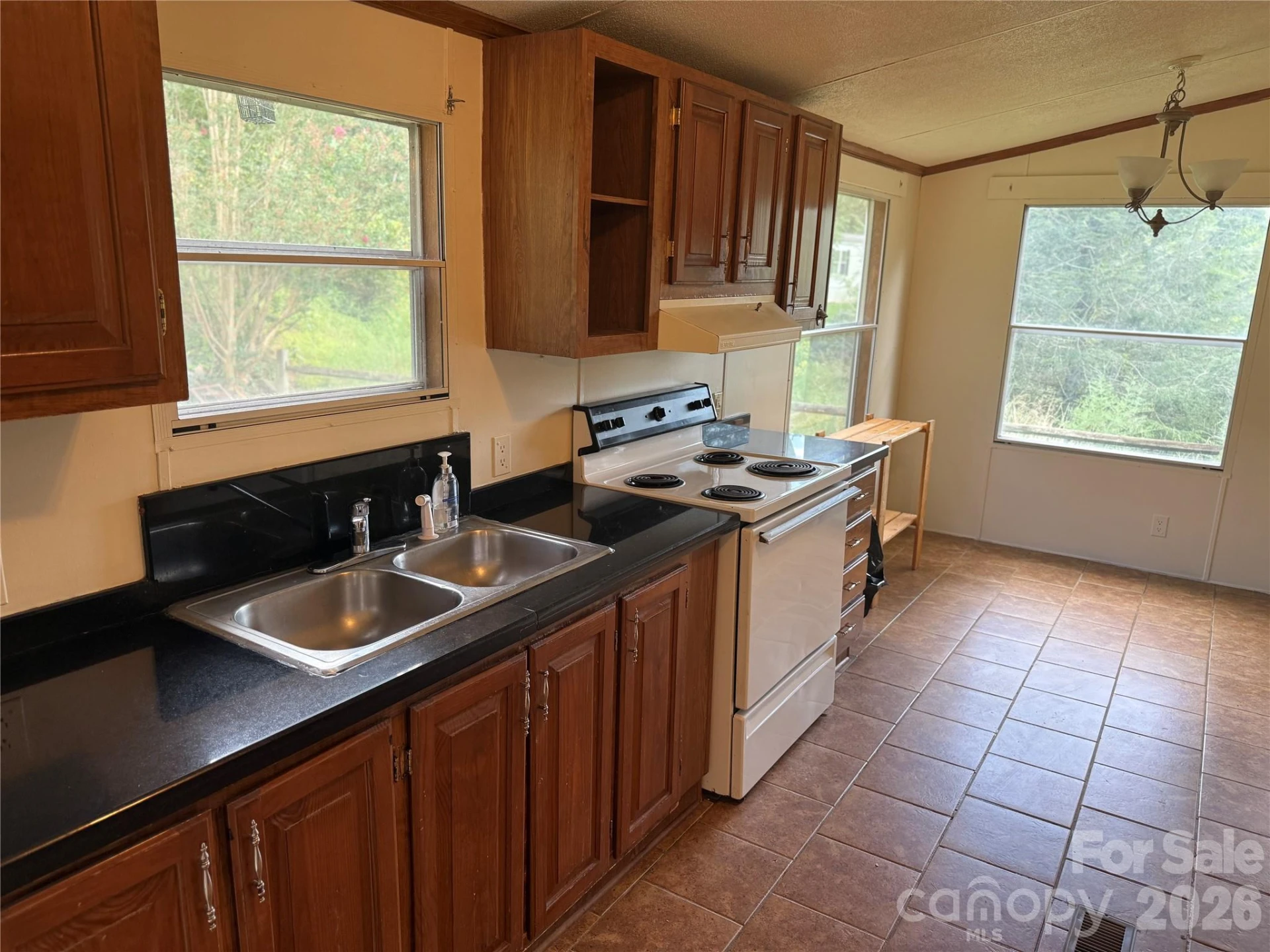 79 Jordan Road - Photo 13