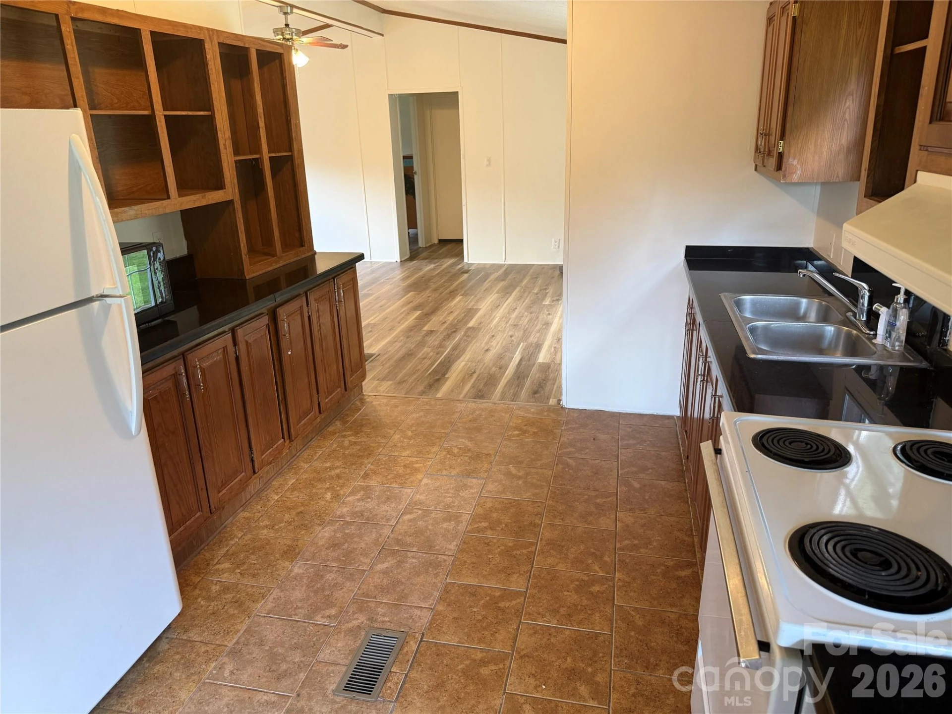 79 Jordan Road - Photo 14