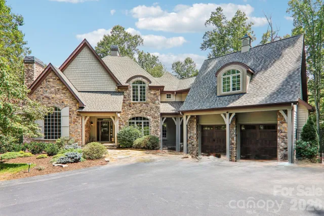 361 Mills River Way, Horse Shoe, NC, 28742