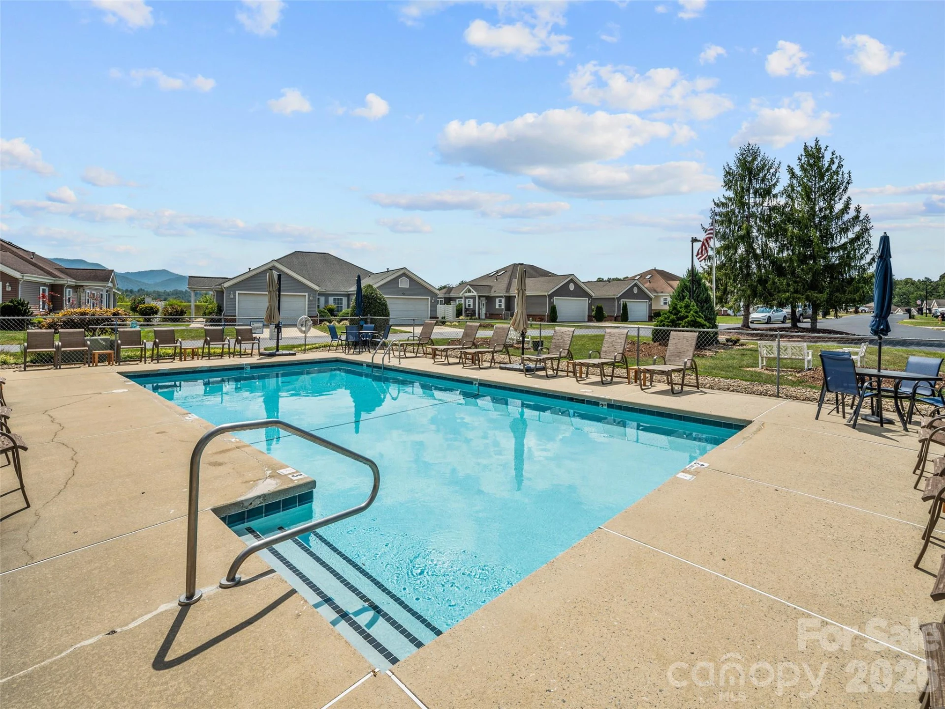 21 Heather Way - Photo 4