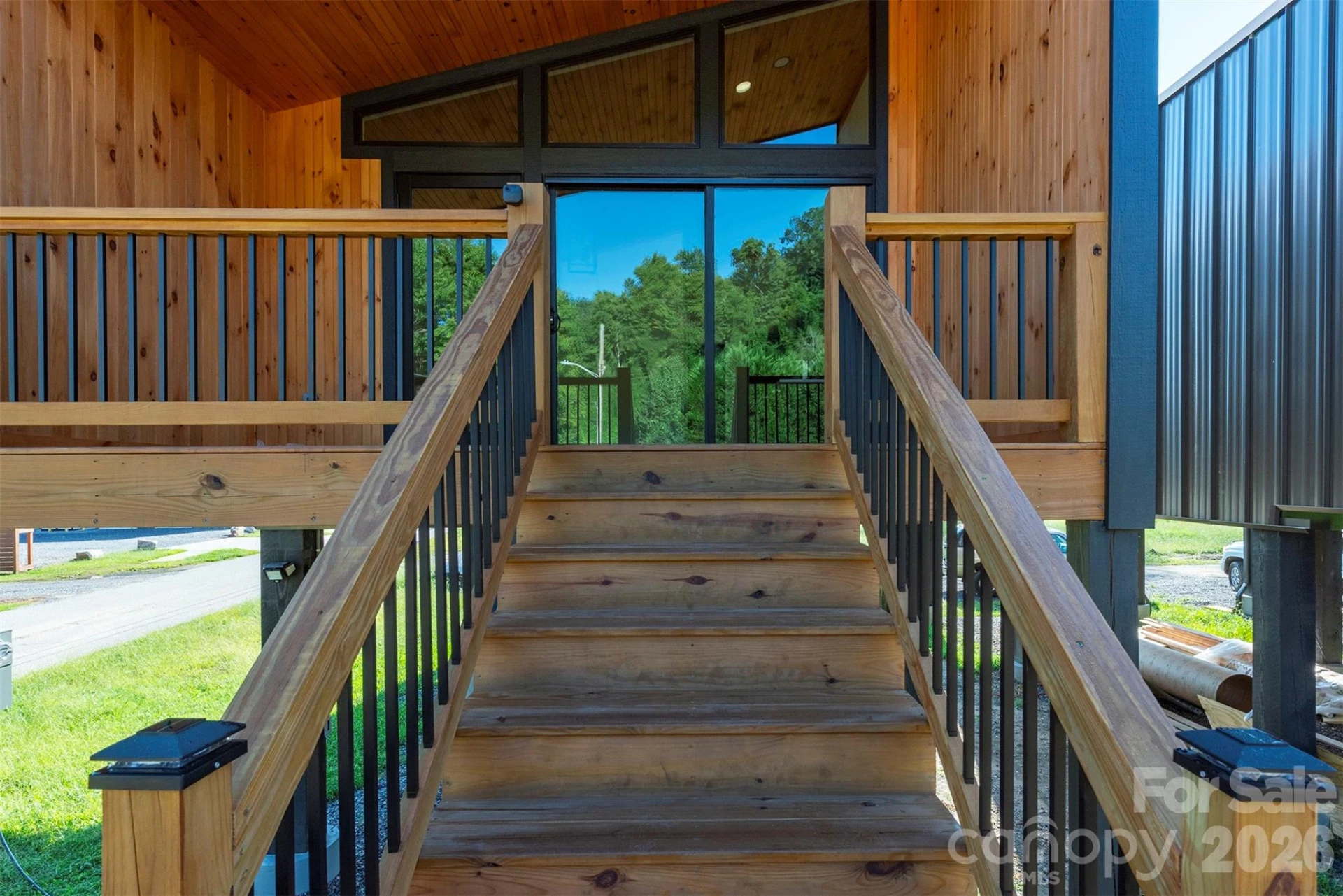73 W Mitchell Street - Photo 3