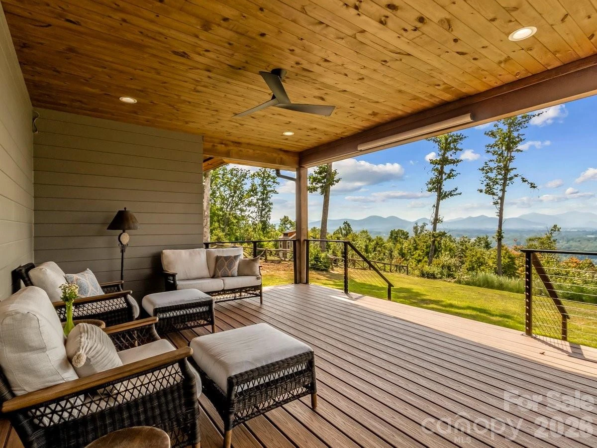 98 Running Ridge Road - Photo 3